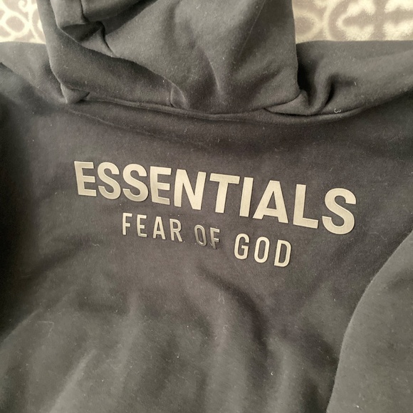 Essentials brand heavy cotton hoodie Adult S shimmer logo. Like New! - Picture 4 of 9